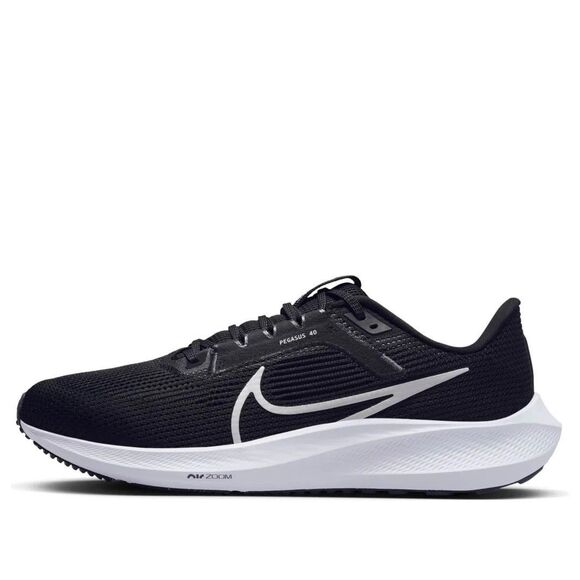 Size 14 Nike Air Zoom Pegasus 40 Black White Mens Running Shoes DV3853-001 - Picture 1 of 6